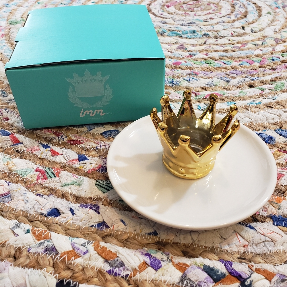 🌼5 for $25🌼 Crown jewelry ring holder